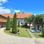 Mit Terrasse In Hueddingen Daire